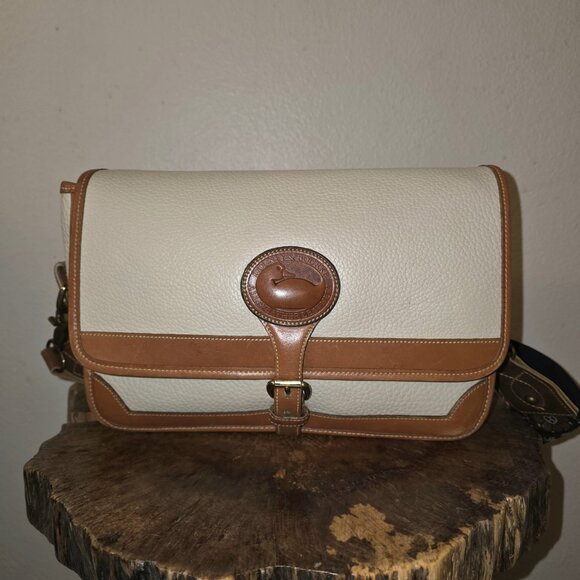 Vintage Dooney & Bourke Surrey Crossbody AWL Cream Tan USA + Boho Strap - Picture 9 of 16